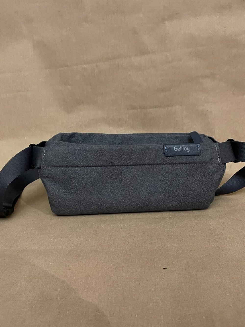 Bellroy Sling Bag Gray Crossbody Messenger Travel Waist Pack Adjustable Strap